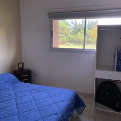 Aires Del Este