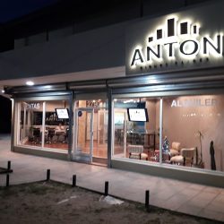 Anton Bienes Raices