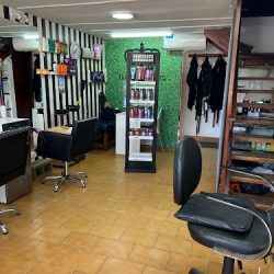 Barrionuevo Adriana Peluqueria Mujer Y Hombre