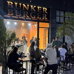 Bunker Burger - Santa Teresita