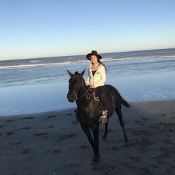 Cabalgatas Playa Grande