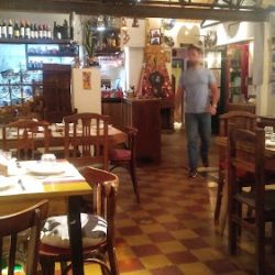 Casa Vieja - Arte & Cocina -