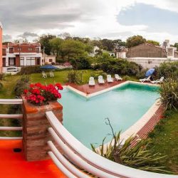 El Pino Hotel