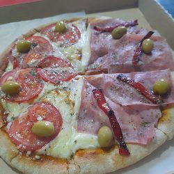 Empanadas Salteñas Y Algo Más...