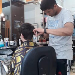 Ex Ricardo Coiffeur Peluquería Y Barbería