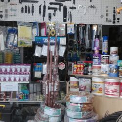 Ferreteria Constantino Sanitarios-Electricidad-Pinturas