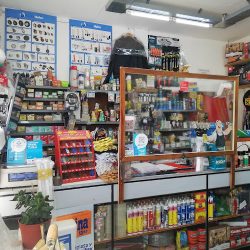 Ferreteria La Roca