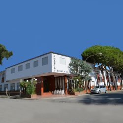 Hotel Amancay