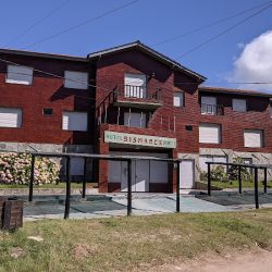 Hotel Bismarck - Alojamiento En Villa Gesell