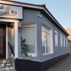 Hotel Brown 49
