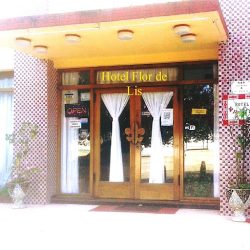 Hotel Flor De Lis