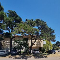 Hotel Tritones