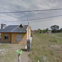 La Amarilla Gintoneria House
