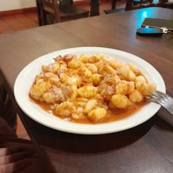Rotiseria Lo De Poly