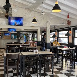 Serafina Bar